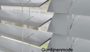 7-jaloezieen-hout-wit-hoogglans-raamdecoratie-Gordijnenmode-Leidsche-Rijn-De-Meern.jpg